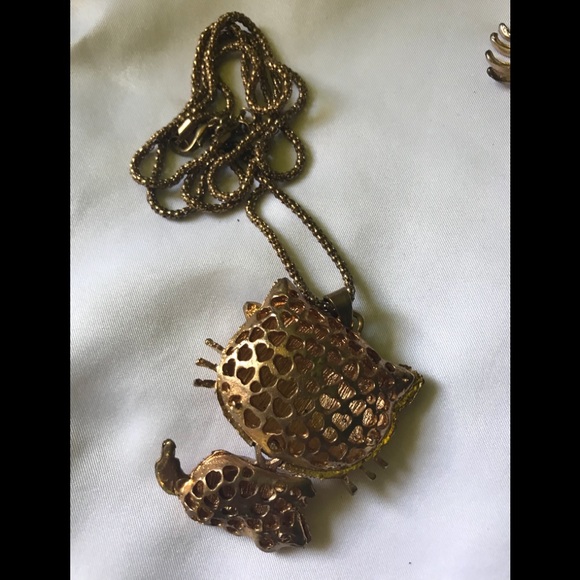 Hello kitty necklace - Picture 6 of 6